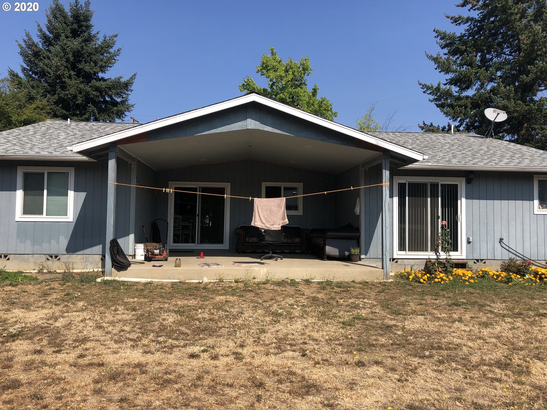 595 East 2nd Avenue Riddle, OR 97469 - Photo 23 of 28