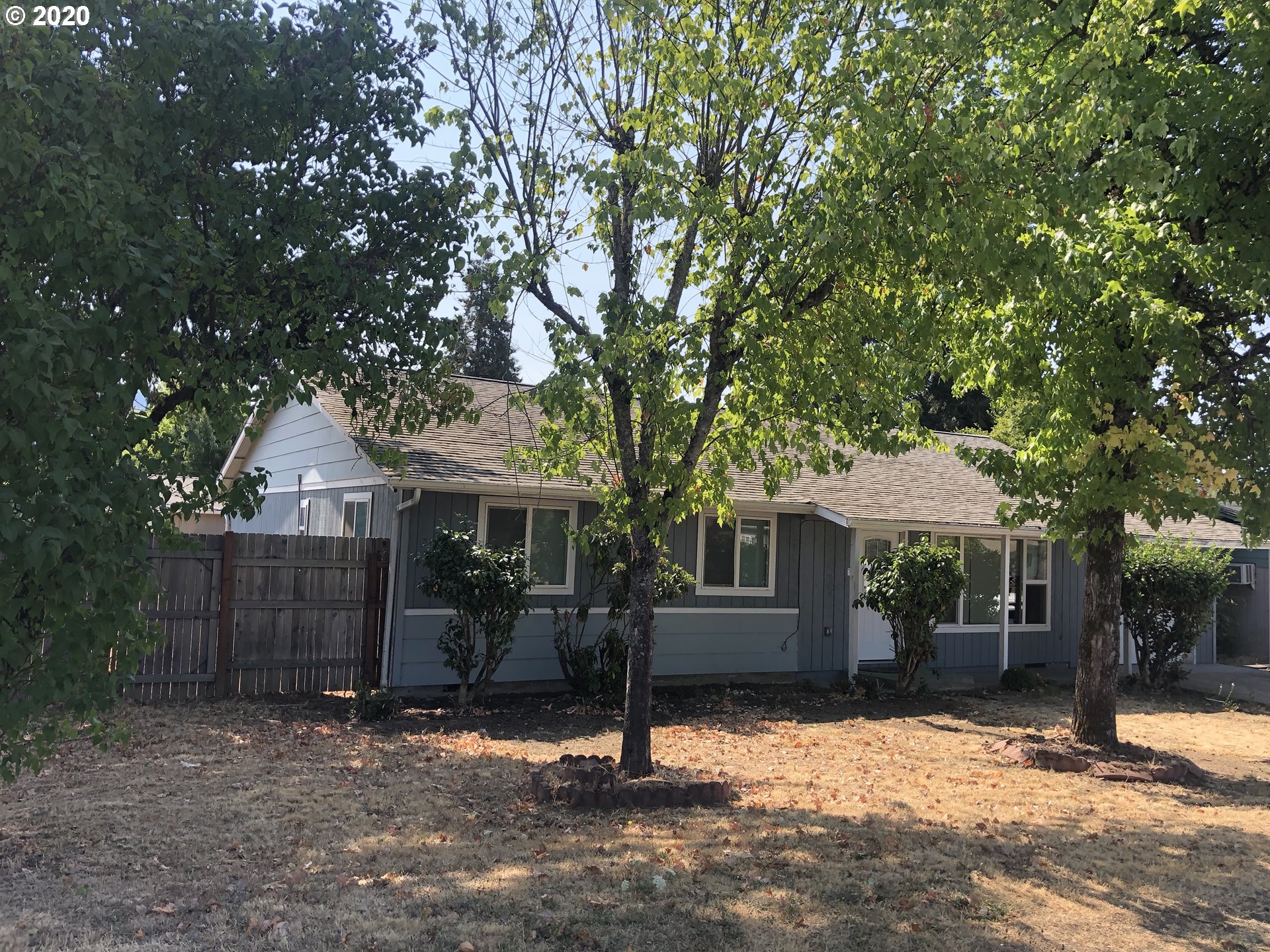 595 East 2nd Avenue Riddle, OR 97469 - Photo 6 of 28