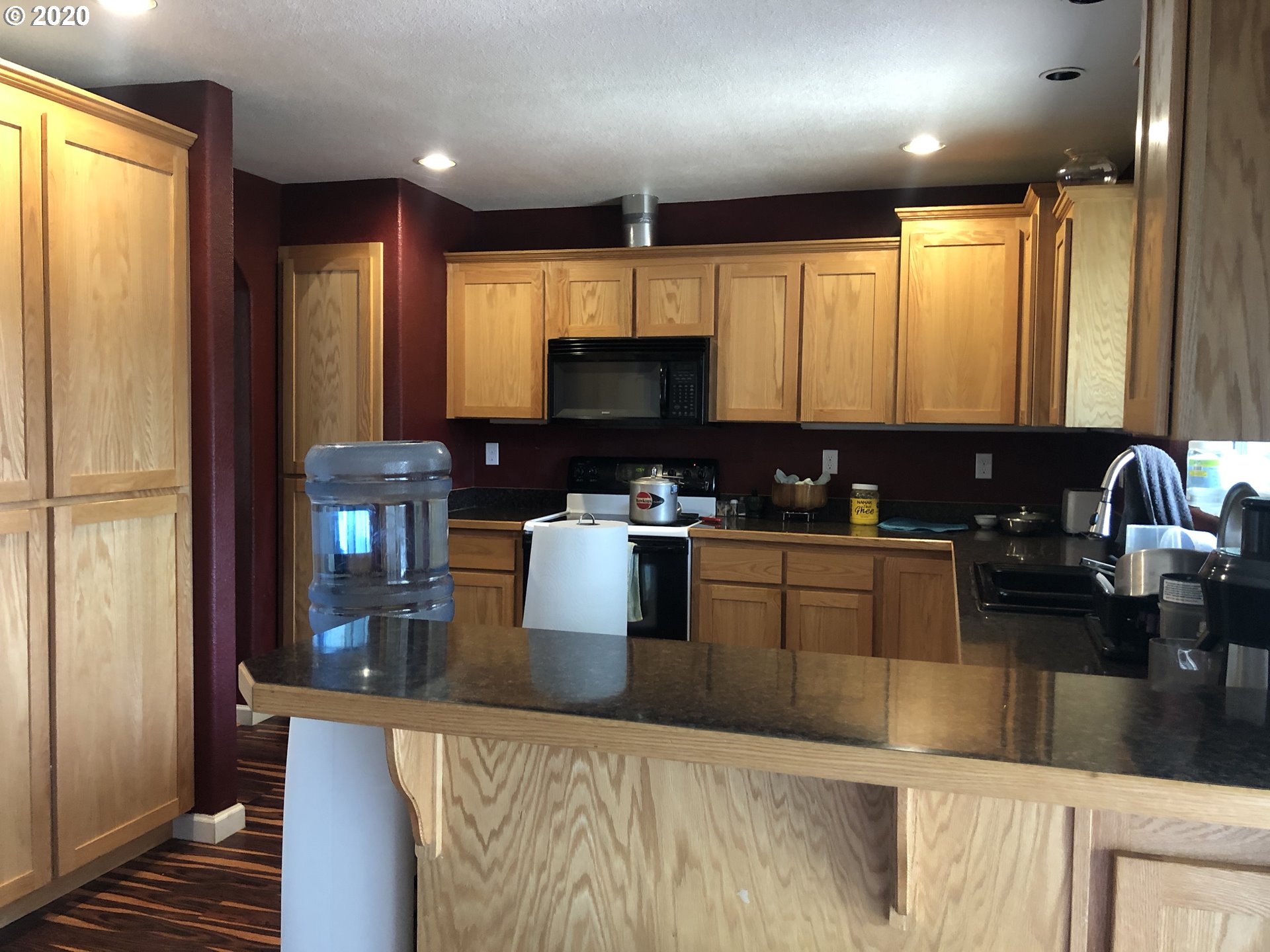 595 East 2nd Avenue Riddle, OR 97469 - Photo 8 of 28