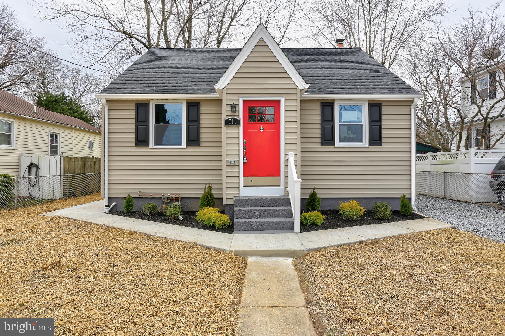 711 Cresswell Road Baltimore, MD 21225 - Photo 1 of 20 Front view