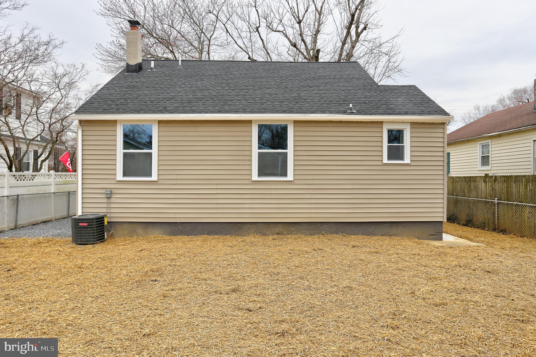 711 Cresswell Road Baltimore, MD 21225 - Photo 18 of 20 Rear view