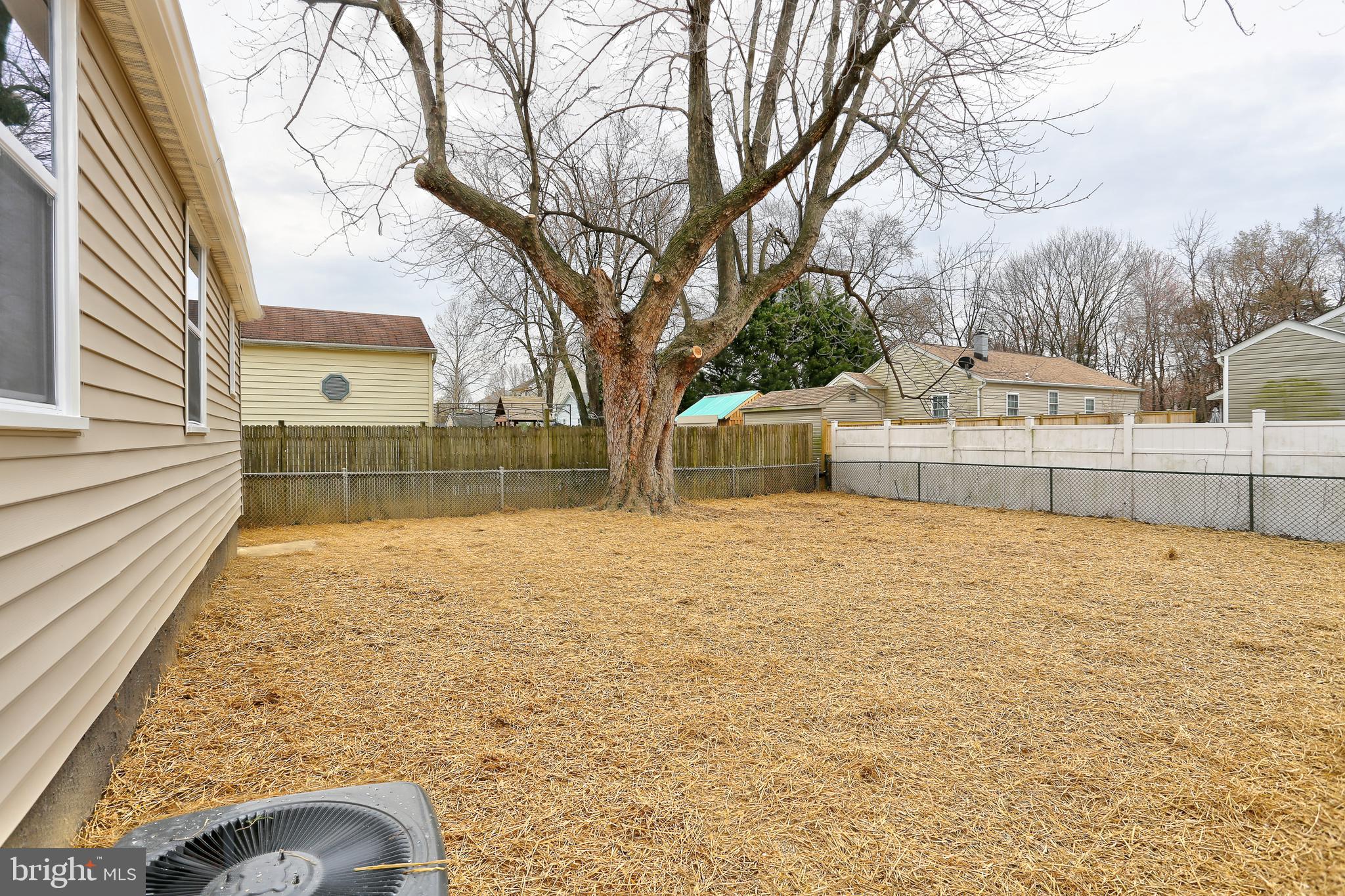 711 Cresswell Road Baltimore, MD 21225 - Photo 19 of 20 Rear view