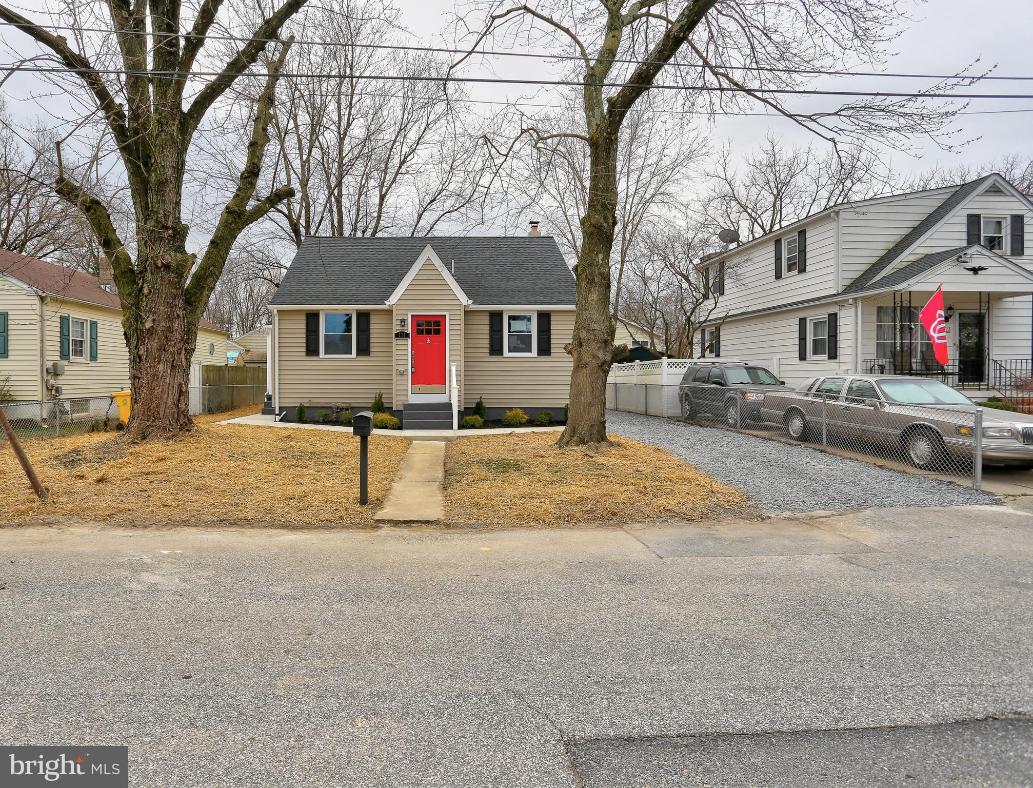 711 Cresswell Road Baltimore, MD 21225 - Photo 3 of 20 Front view