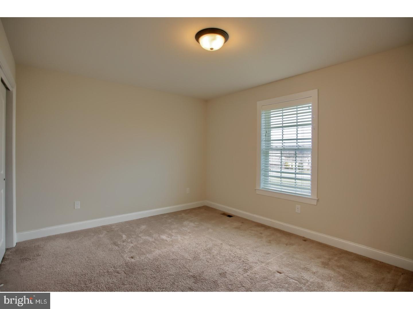 1403 Springhouse Road Reading, PA 19608 - Photo 15 of 25