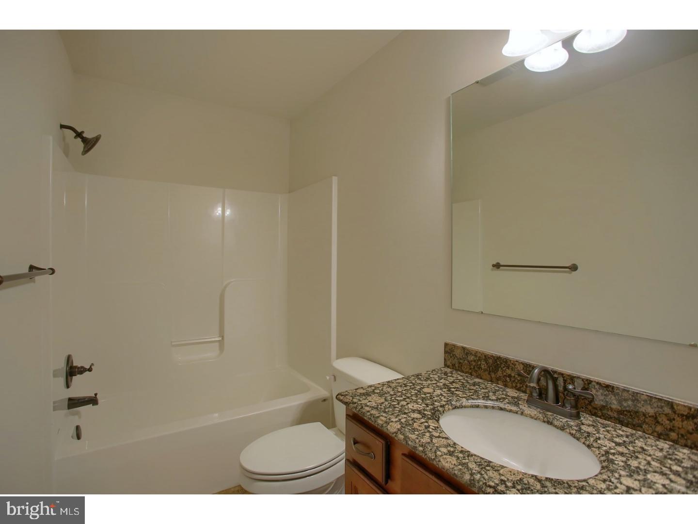 1403 Springhouse Road Reading, PA 19608 - Photo 18 of 25