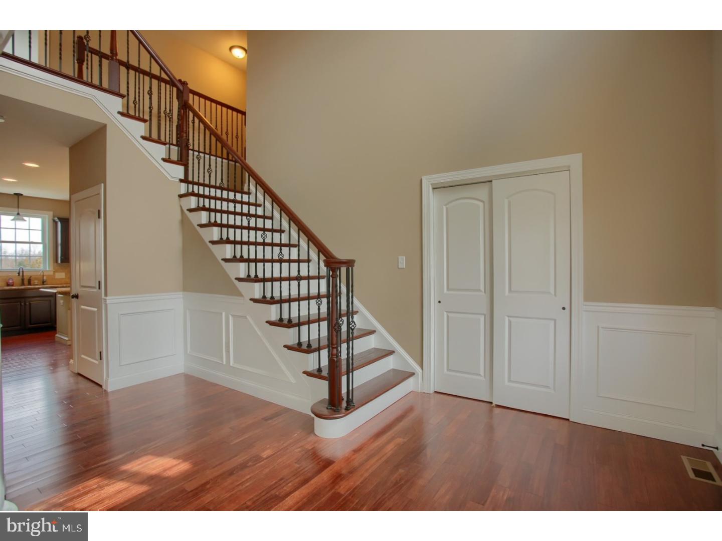 1403 Springhouse Road Reading, PA 19608 - Photo 4 of 25