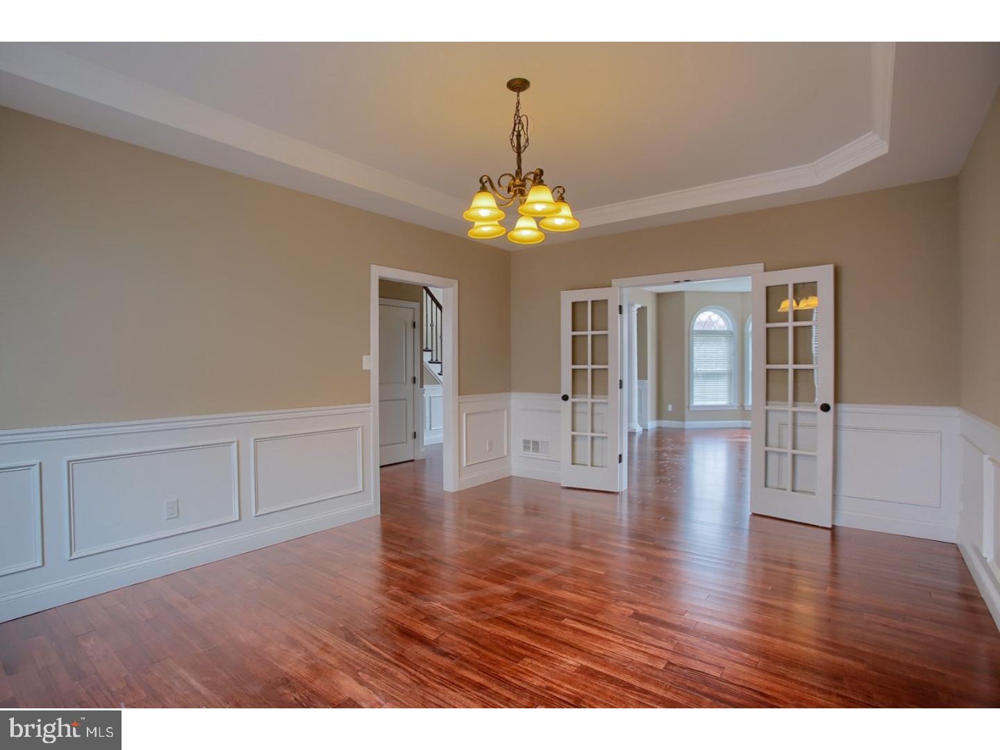 1403 Springhouse Road Reading, PA 19608 - Photo 5 of 25