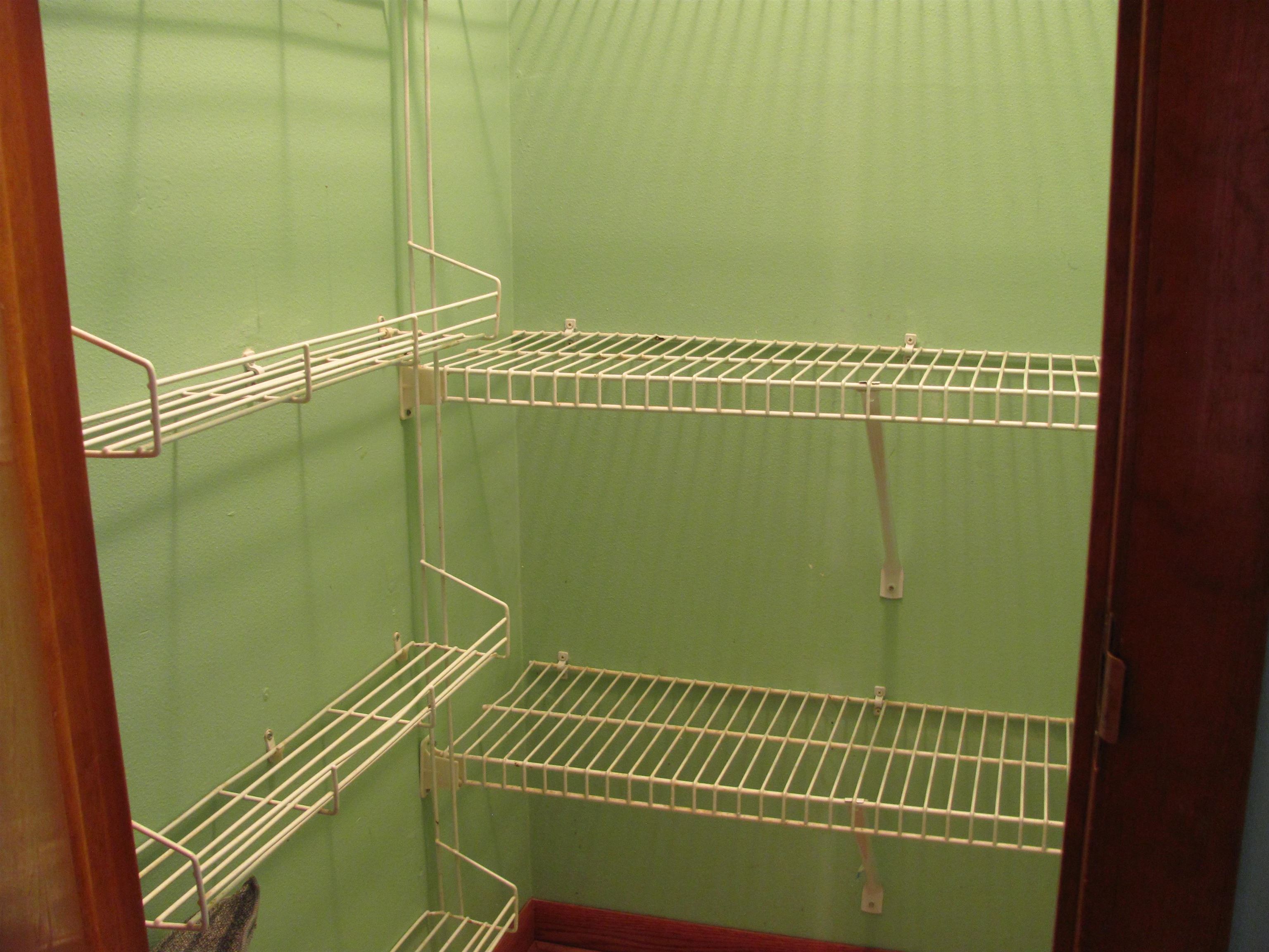 6159 Prairie Road Rockford, IL 61102 - Photo 32 of 47 a view of a bathroom