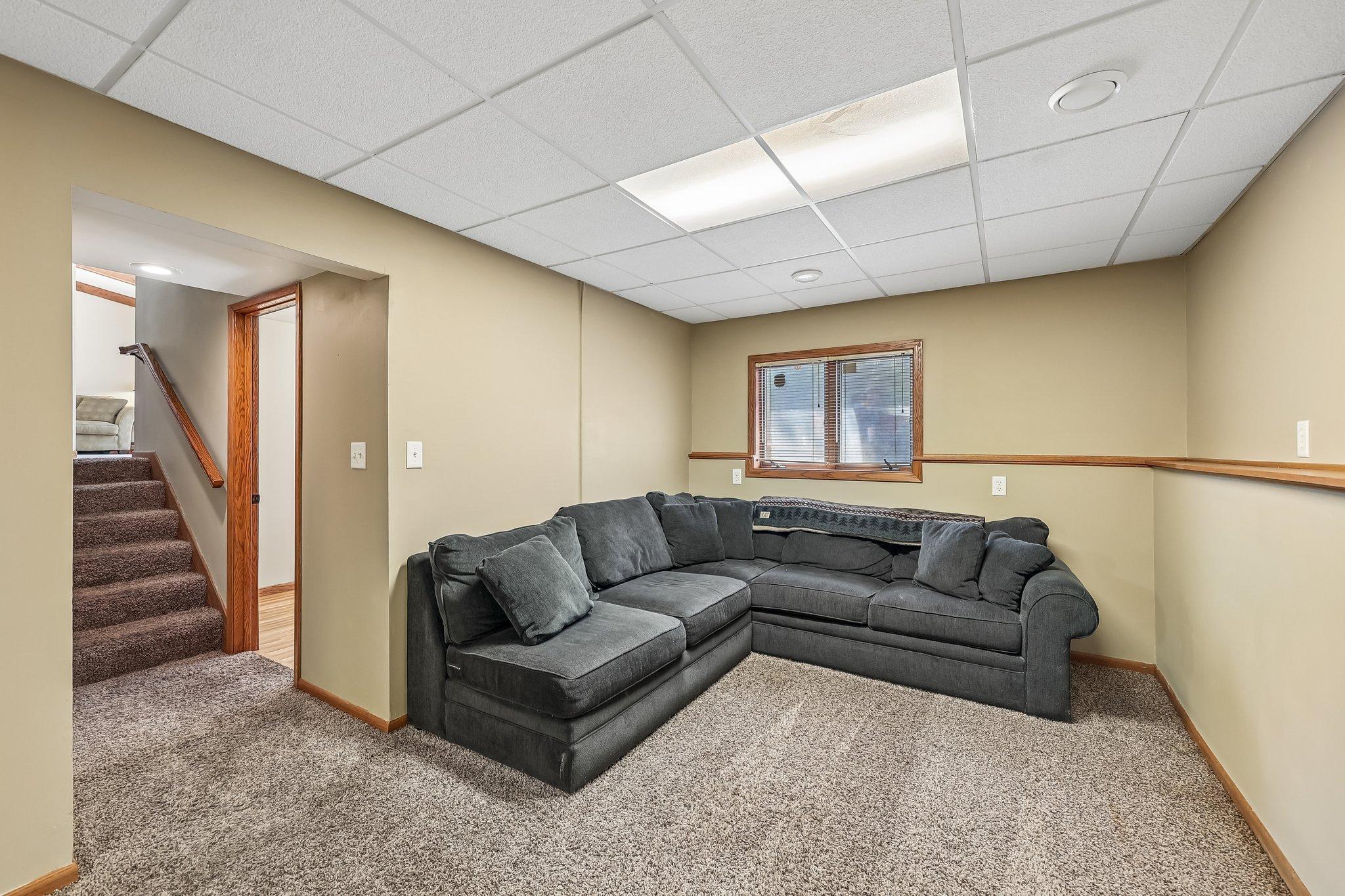 4311 Williston Road Minnetonka, MN 55345 - Photo 41 of 45 Gallery Image 41