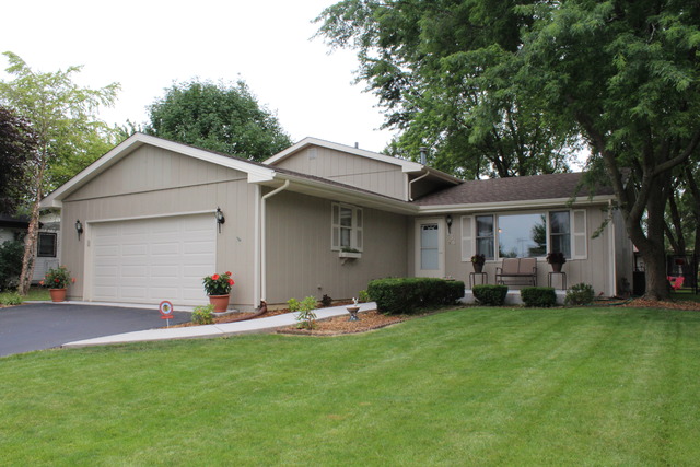 836 Stonegate Road New Lenox, IL 60451 - Photo 1 of 25