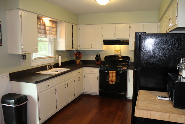 836 Stonegate Road New Lenox, IL 60451 - Photo 9 of 25