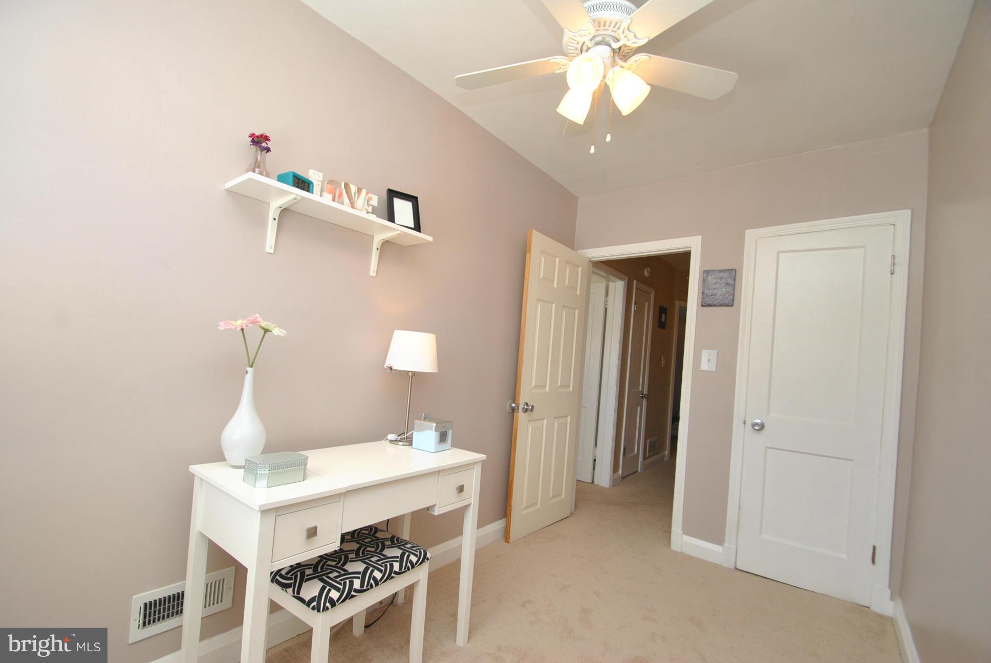 416 Stemmers Run Road Baltimore, MD 21221 - Photo 22 of 29 3RD BEDROOM UPPER LEVEL