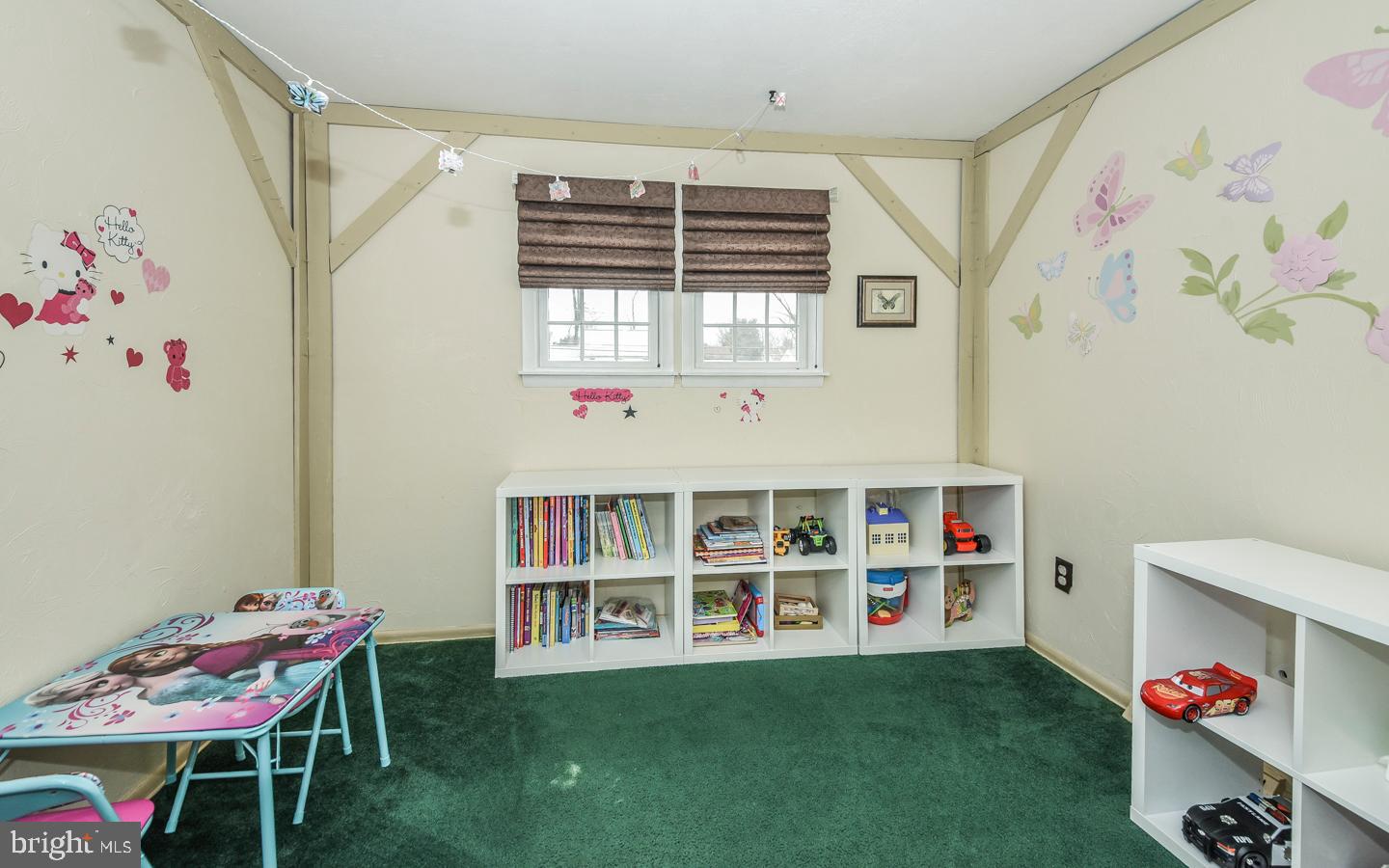 679 Stratford Road Warminster, PA 18974 - Photo 15 of 41 Gallery Image 15