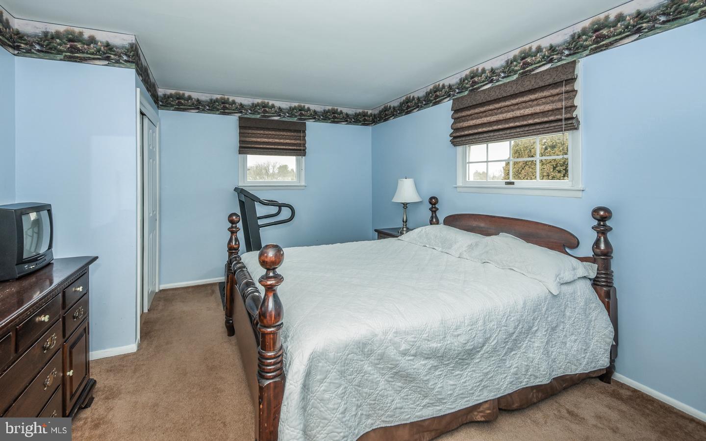 679 Stratford Road Warminster, PA 18974 - Photo 21 of 41 Gallery Image 21