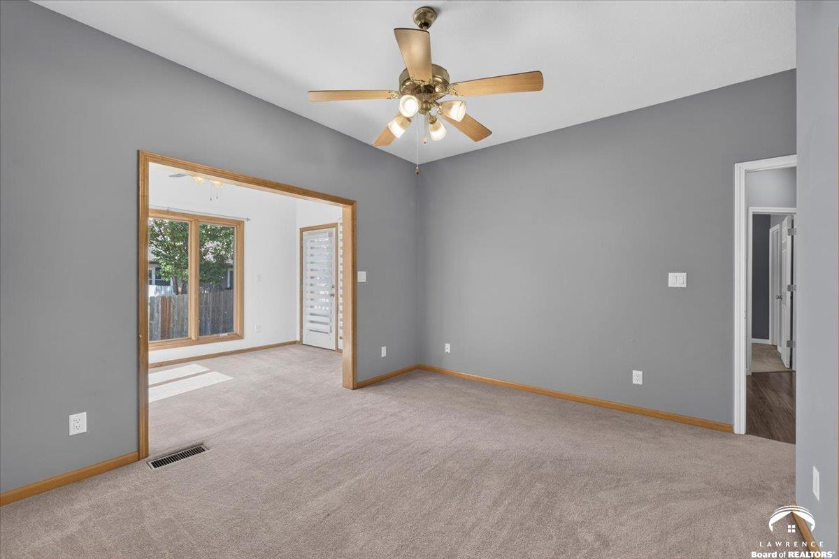 4714 Harvard Road Lawrence, KS 66049 - Photo 22 of 41