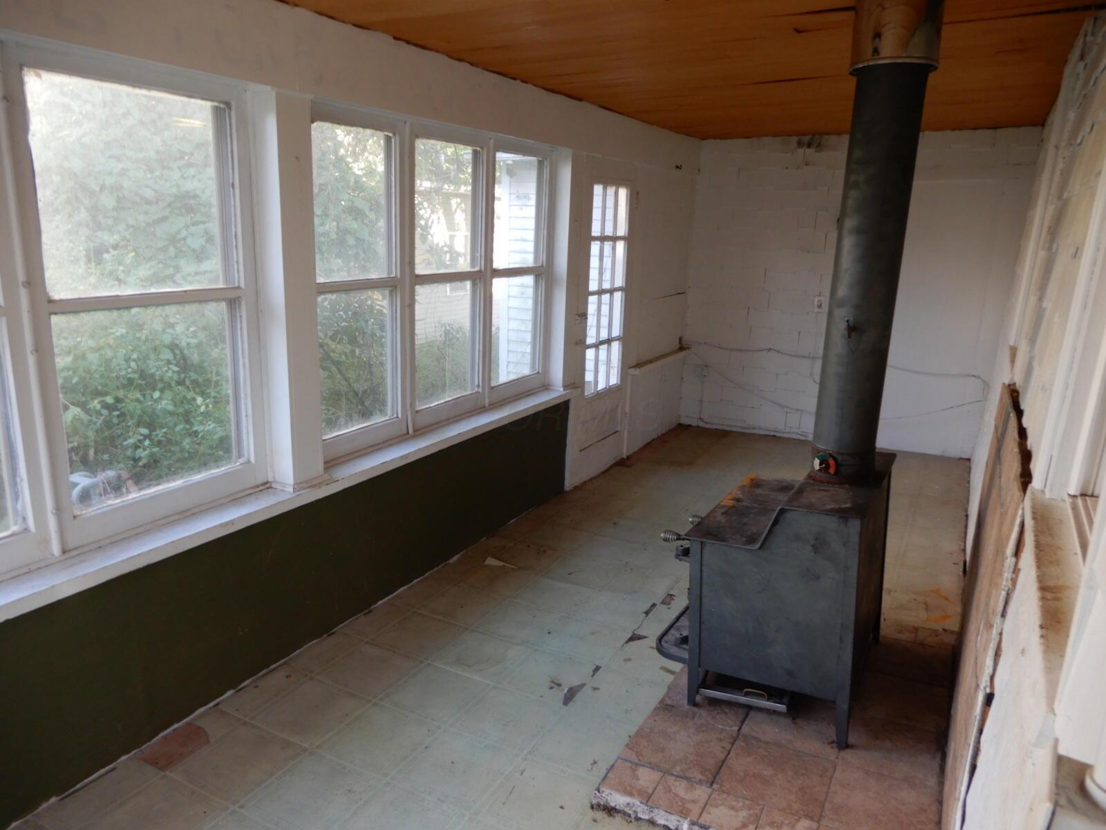 7096 Columbus Road Mount Vernon, OH 43050 - Photo 13 of 24 2026-09-15 001 047