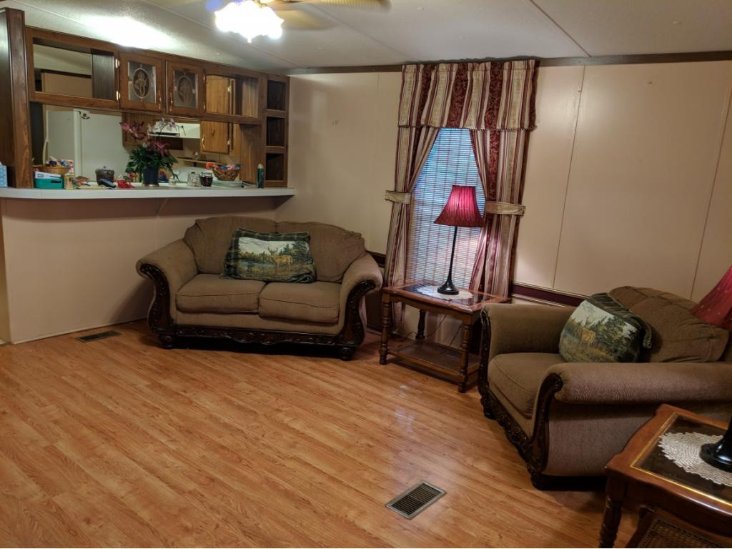 389 Jenkins Road Bluff City, TN 37618 - Photo 16 of 19 Photo 16