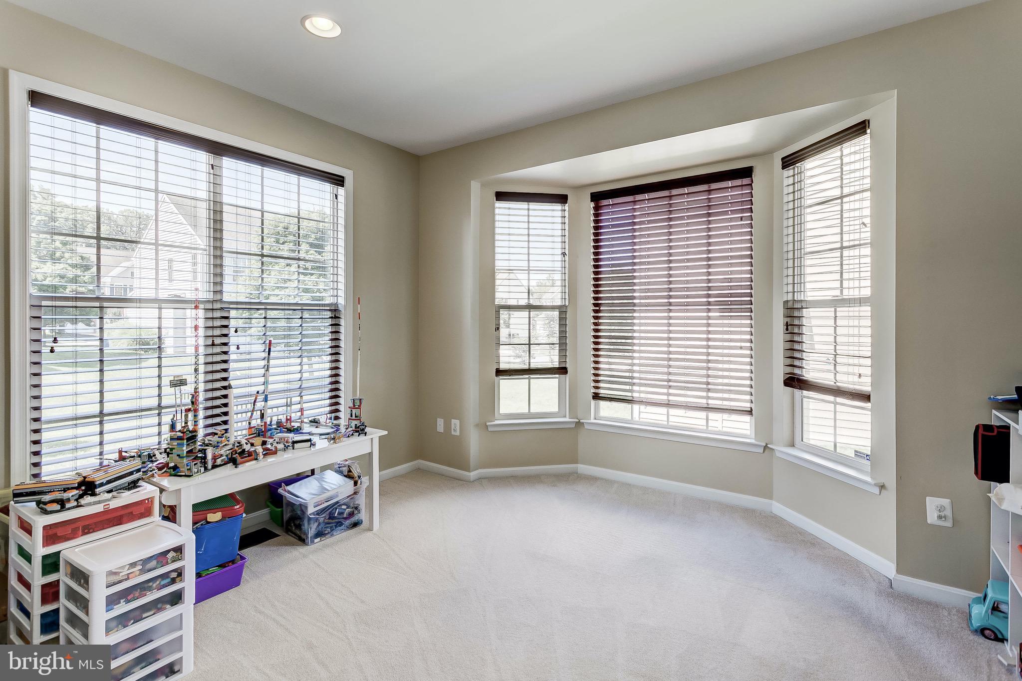 2007 Myrtlewood Road Baltimore, MD 21209 - Photo 12 of 61