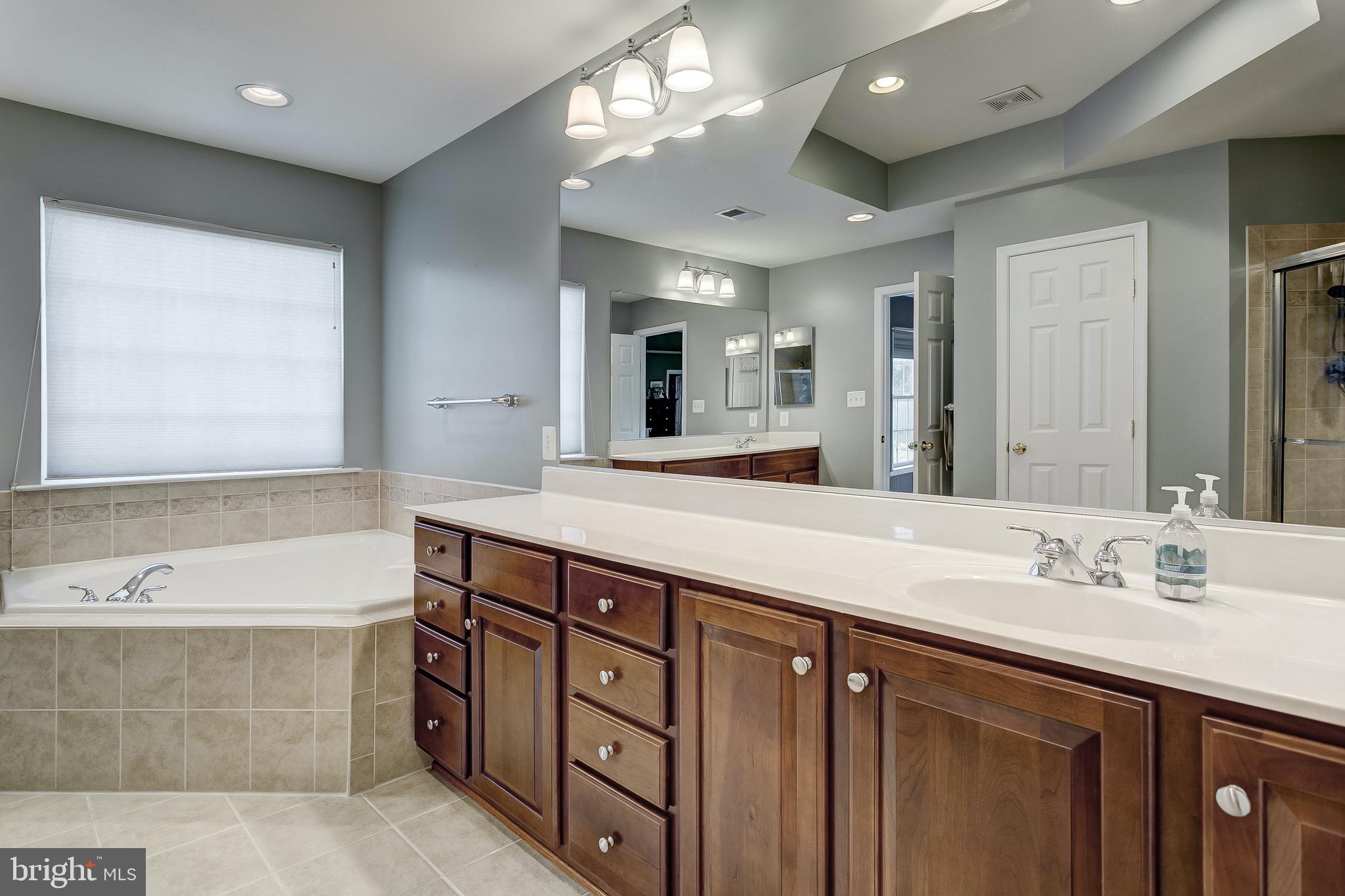 2007 Myrtlewood Road Baltimore, MD 21209 - Photo 38 of 61