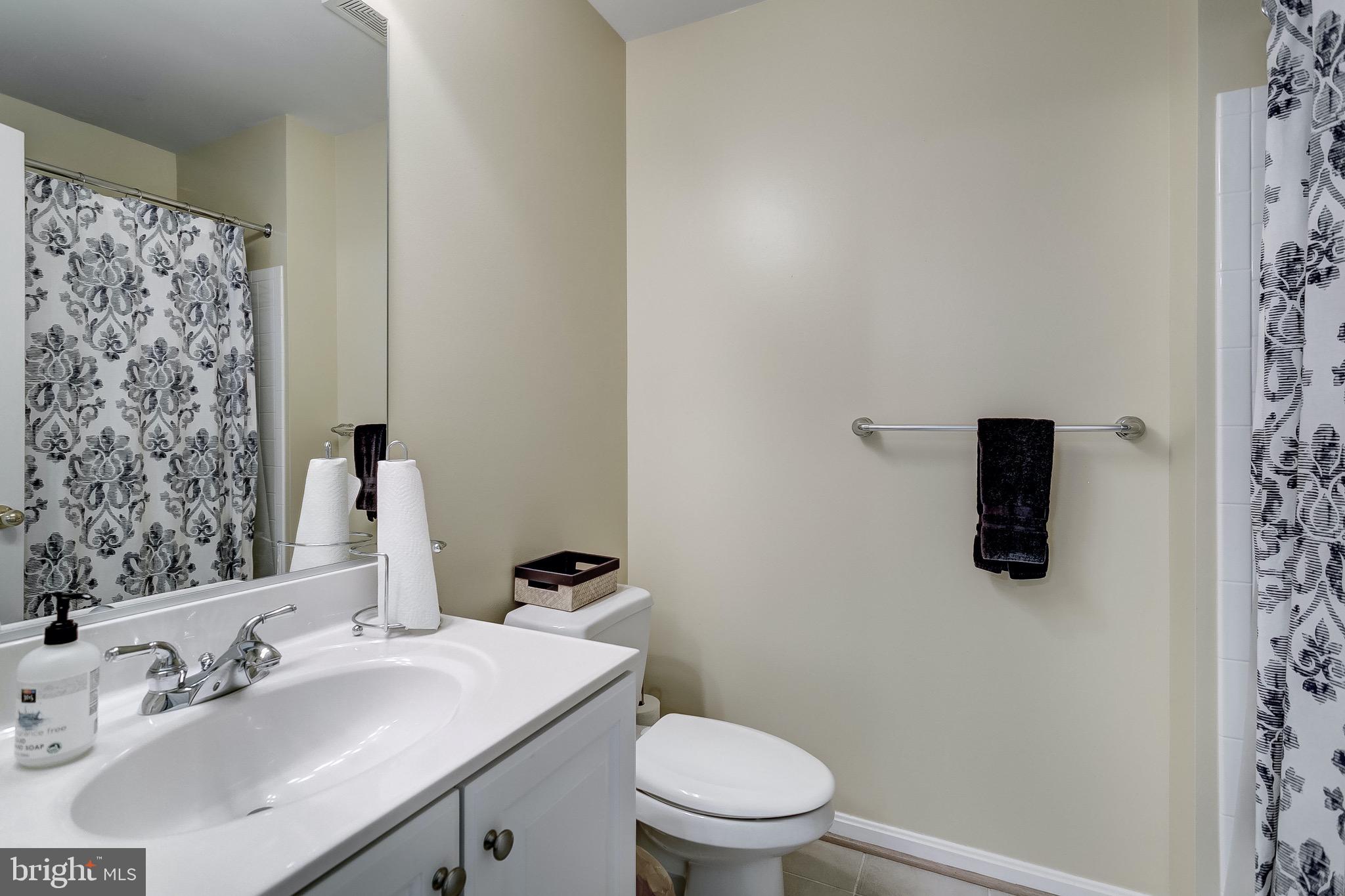 2007 Myrtlewood Road Baltimore, MD 21209 - Photo 40 of 61