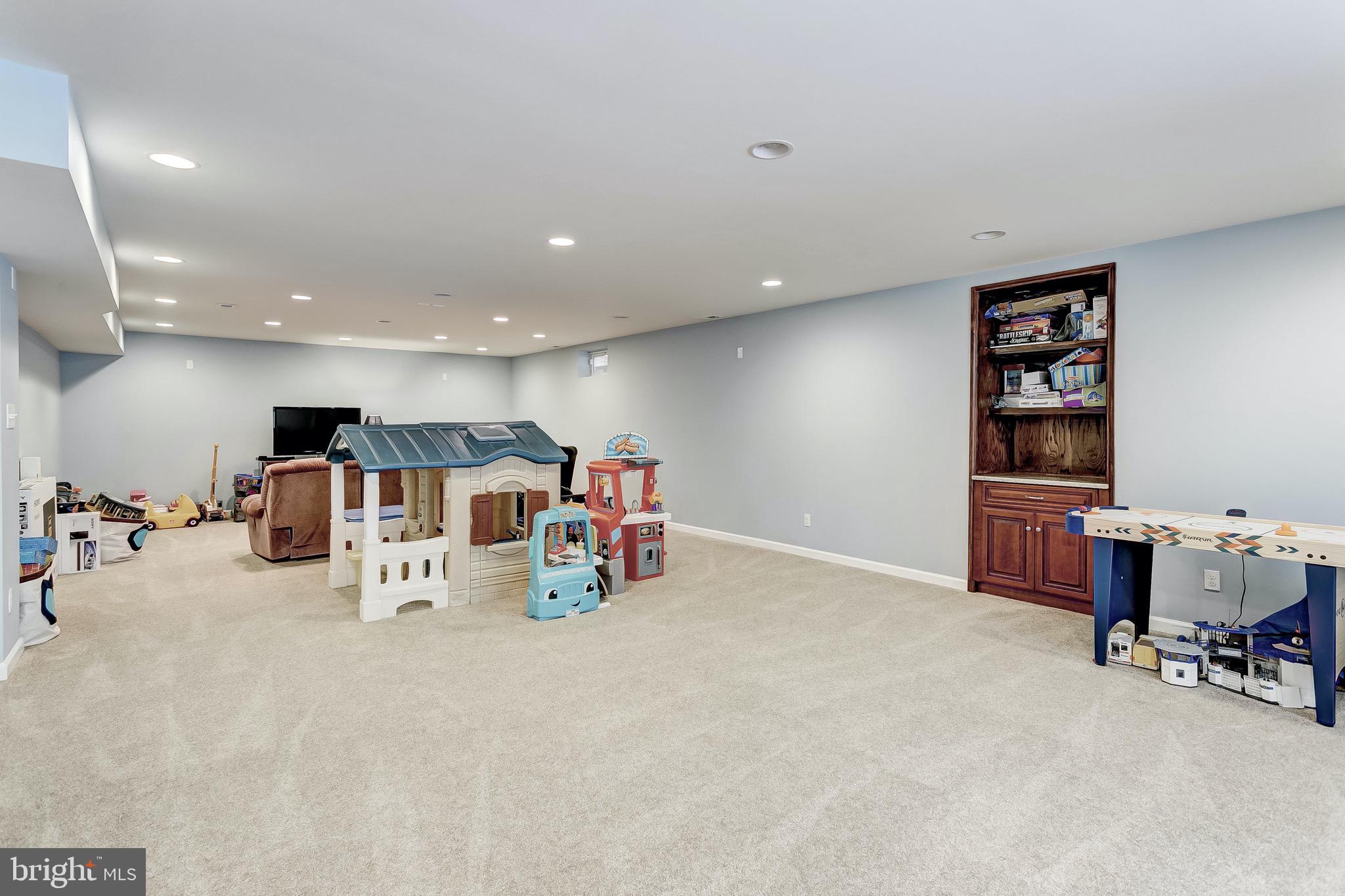 2007 Myrtlewood Road Baltimore, MD 21209 - Photo 50 of 61