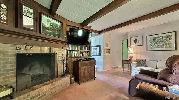 $849,999 | 6975 Sweetland Road, Evans, NY 14047