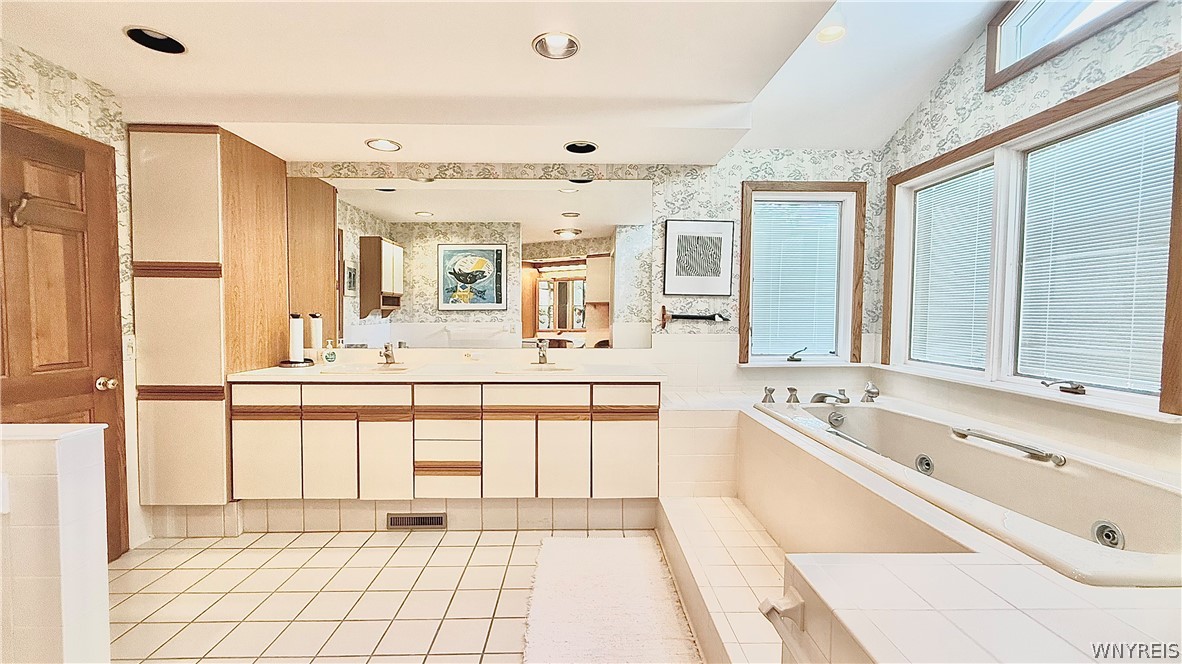 6975 Sweetland Road Evans, NY 14047 - Photo 28 of 42