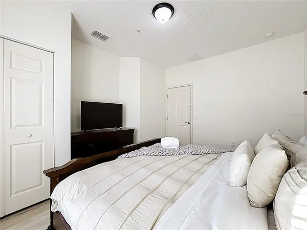 $2,800 | 8986 Shine Drive, Kissimmee, FL 34747