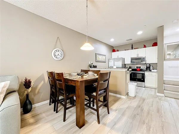 $2,800 | 8986 Shine Drive, Kissimmee, FL 34747