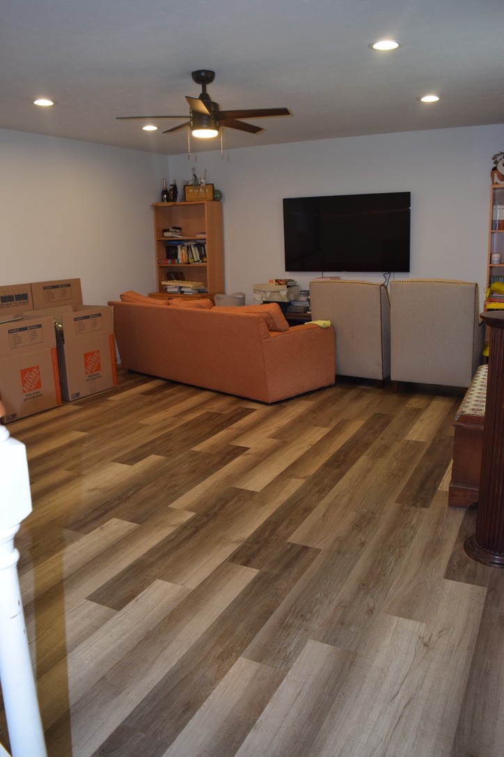 3516 Greens Mill Road Spring Hill, TN 37174 - Photo 4 of 17 a living room with furniture and a flat screen tv