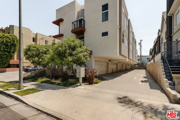 $1,449,000 | 1514 South Bedford Street, Los Angeles, CA 90035