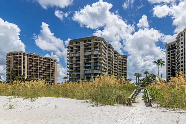 $1,195,000 | 176 South Collier Boulevard, Unit 607, Marco Island, FL 34145