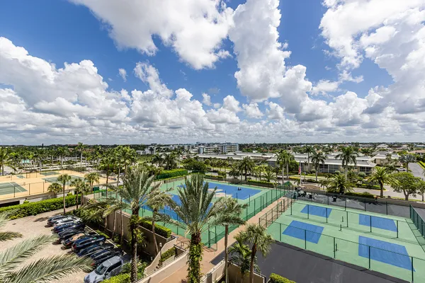 $1,195,000 | 176 South Collier Boulevard, Unit 607, Marco Island, FL 34145