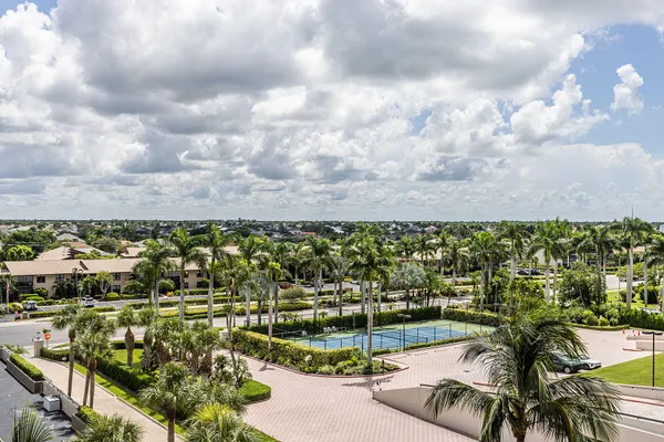 $1,195,000 | 176 South Collier Boulevard, Unit 607, Marco Island, FL 34145
