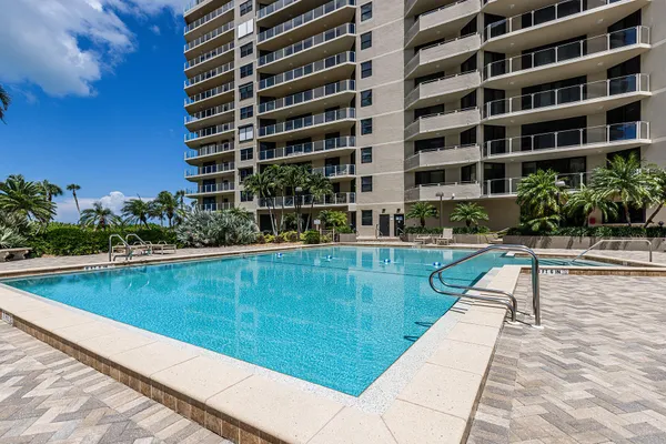 $1,195,000 | 176 South Collier Boulevard, Unit 607, Marco Island, FL 34145