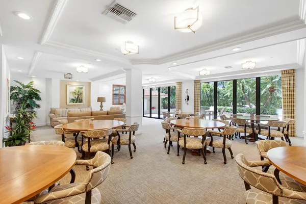 $1,195,000 | 176 South Collier Boulevard, Unit 607, Marco Island, FL 34145