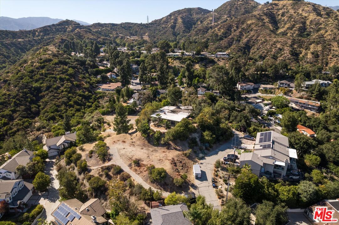 2885 Edgewick Road Glendale, CA 91206 - Photo 11 of 13