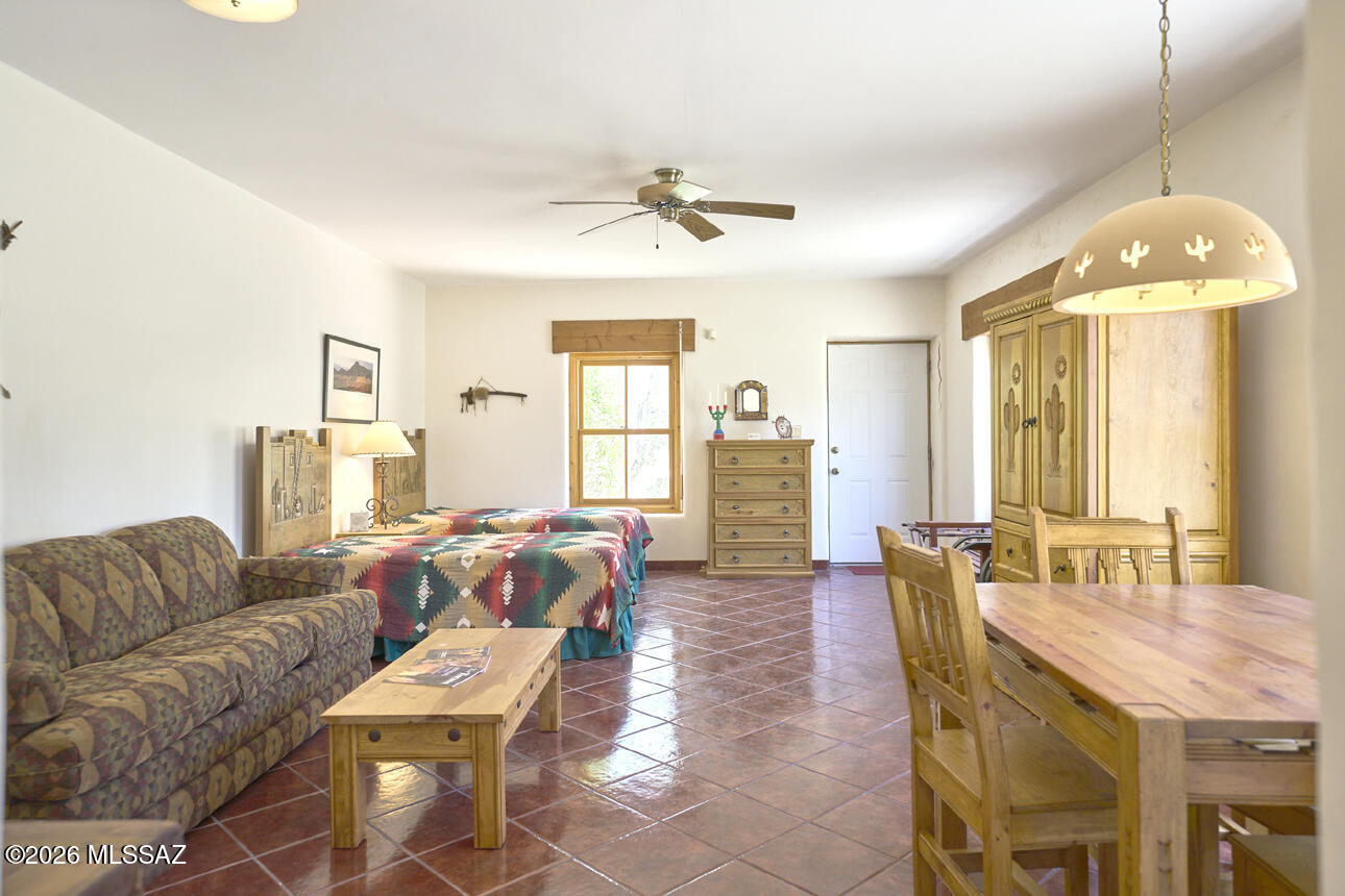 14075 South Sunglow Road Pearce, AZ 85625 - Photo 36 of 42 Interior Guest 3