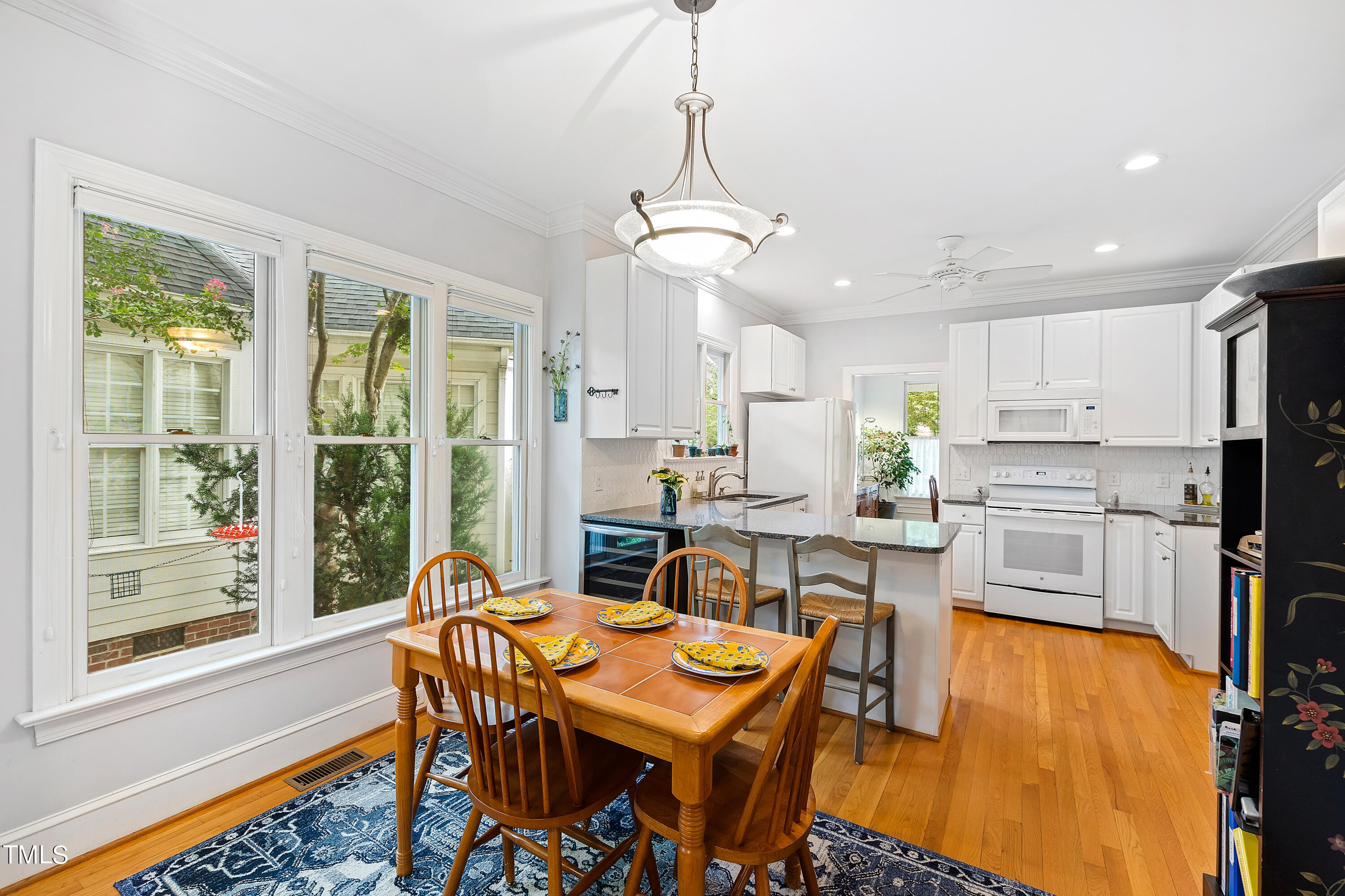 6601 Arbor Grande Way Raleigh, NC 27615 - Photo 16 of 48 15 Kitchen