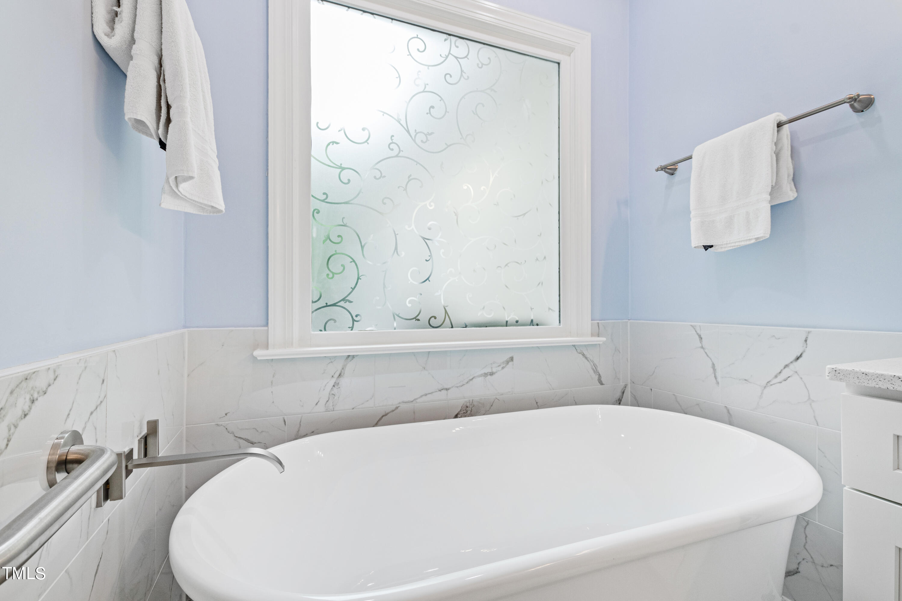 6601 Arbor Grande Way Raleigh, NC 27615 - Photo 26 of 48 26 Bathroom 2