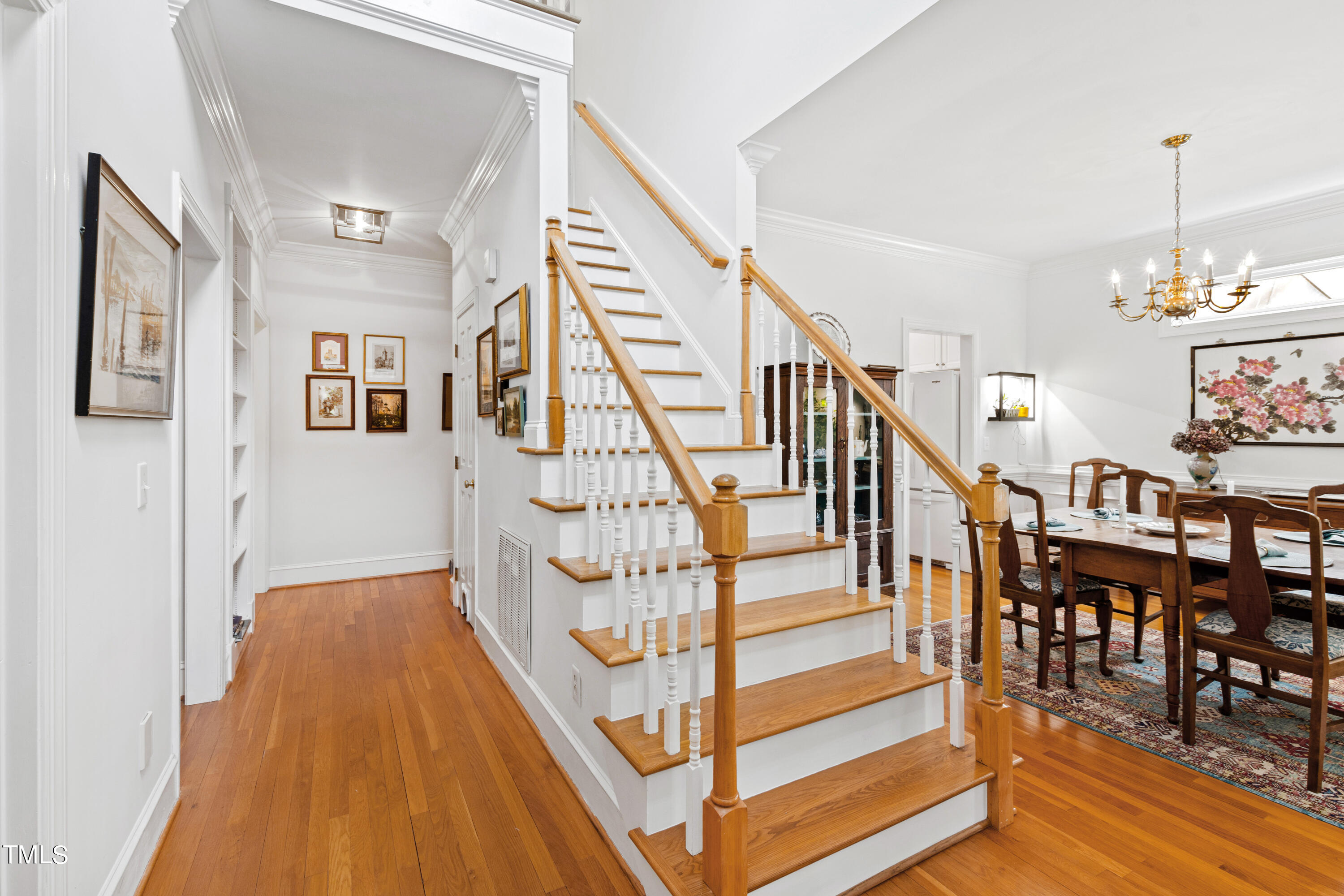 6601 Arbor Grande Way Raleigh, NC 27615 - Photo 8 of 48 7 Foyer 3