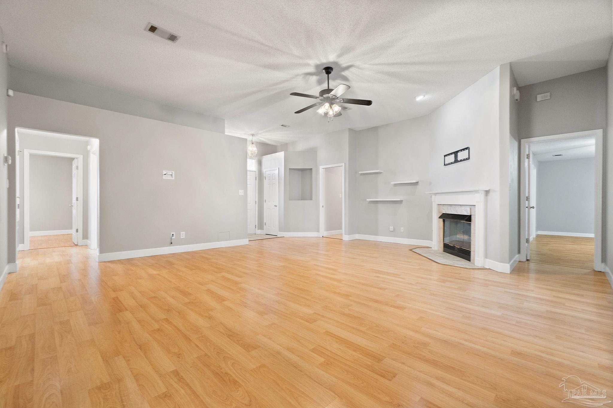 7051 Raburn Road Pensacola, FL 32526 - Photo 7 of 29 Gallery Image 7