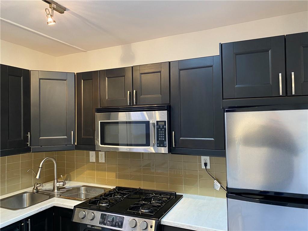 AWESOME updated Kitchen