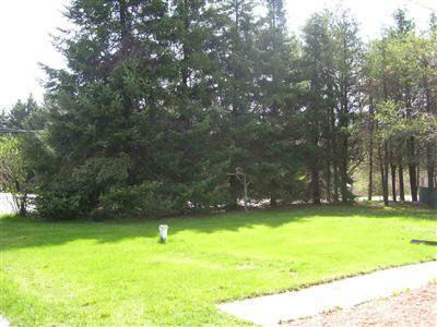 7241 North Henderson Road Davison, MI 48423 - Photo 2 of 7 20175333-1.JPG