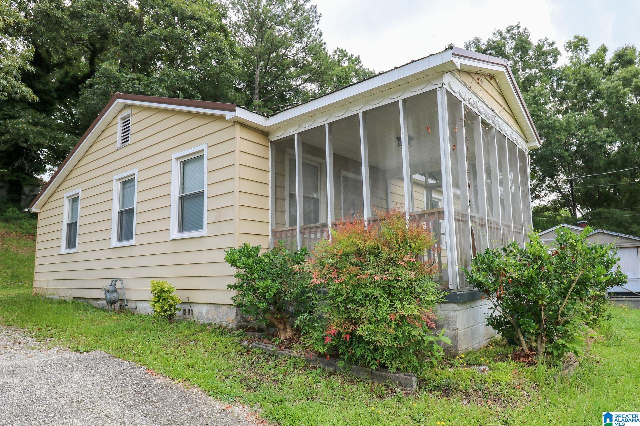 4633 Saks Road Anniston, AL 36206 - Photo 8 of 11 Gallery Image 8