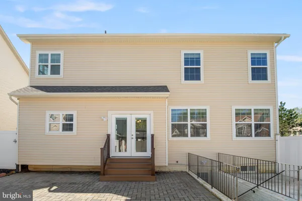 $679,999 | 11620 Port Royal Avenue, Waldorf, MD 20602