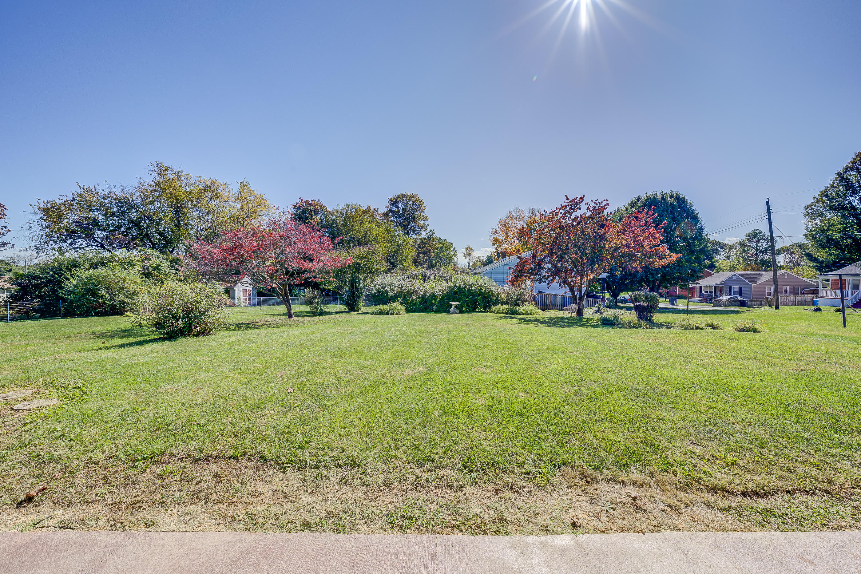 507 Fieldale Road Northeast Roanoke, VA 24012 - Photo 17 of 25 223