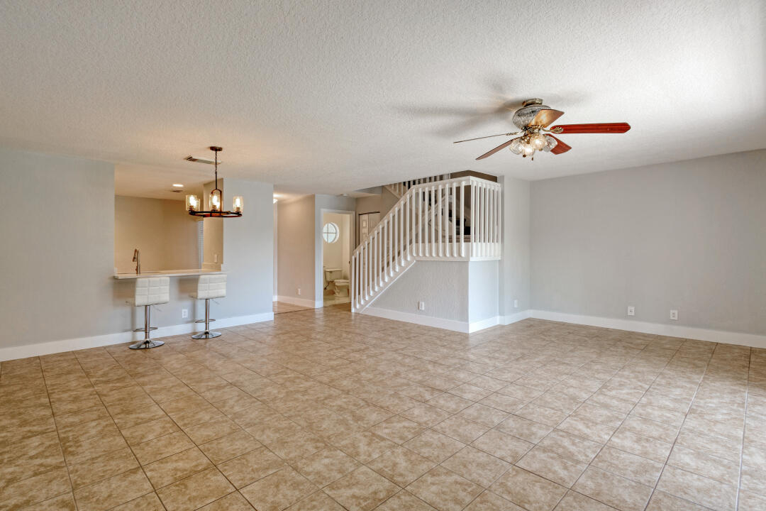 5309 Crossing Rocks Court Riviera Beach, FL 33407 - Photo 13 of 38 13
