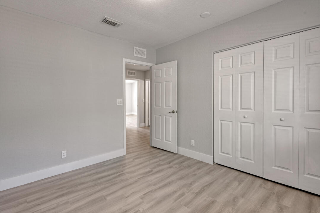 5309 Crossing Rocks Court Riviera Beach, FL 33407 - Photo 21 of 38 21