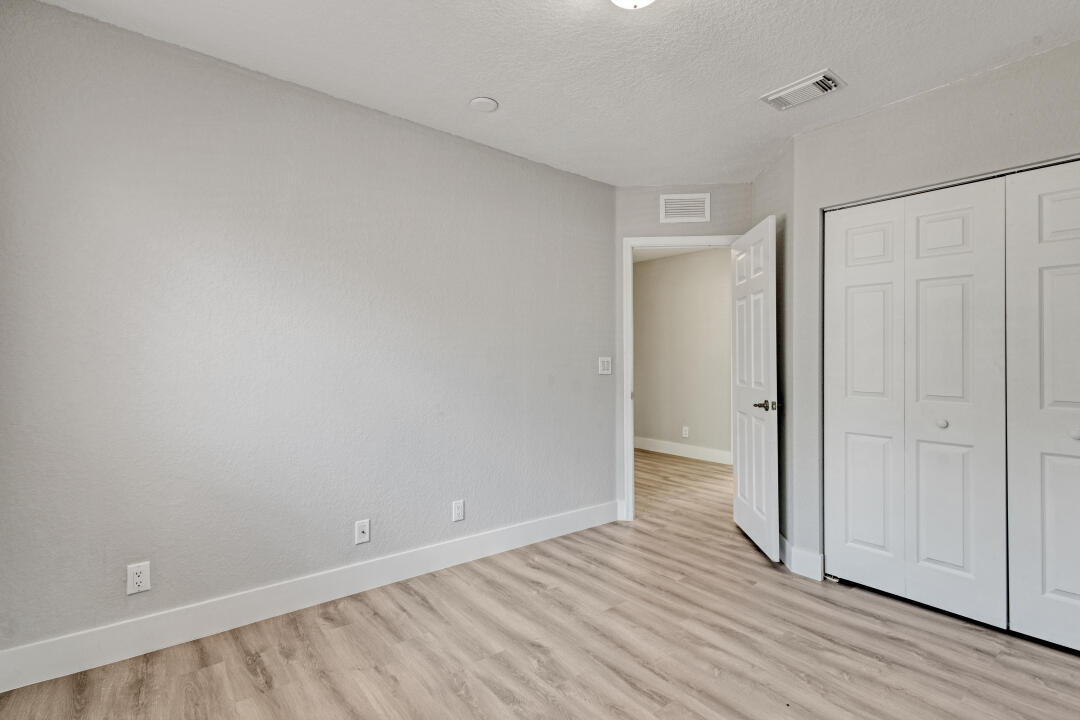 5309 Crossing Rocks Court Riviera Beach, FL 33407 - Photo 24 of 38 24